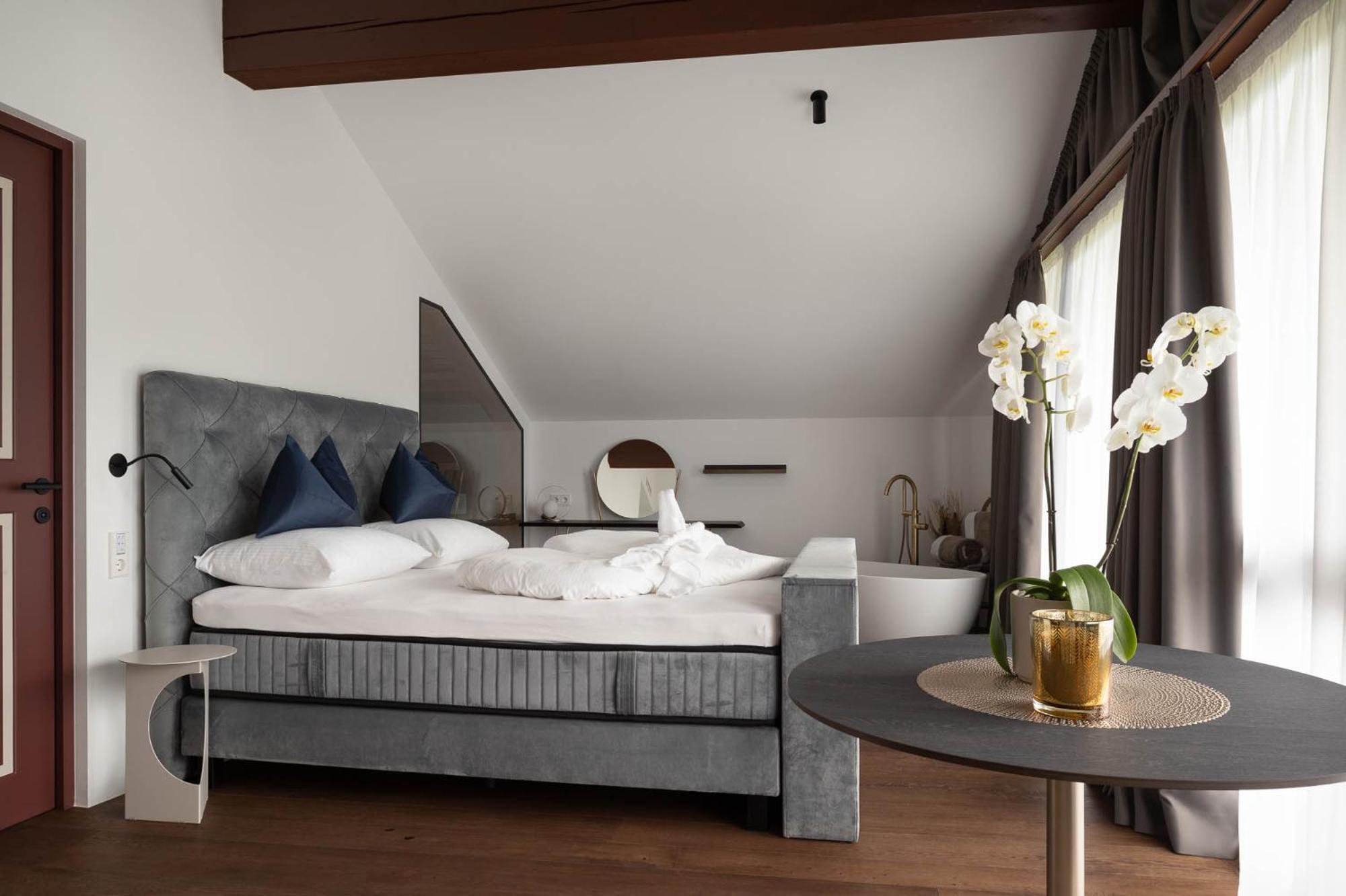 Ansitz Battisti Suites (Adults Only) Caldaro Exterior photo