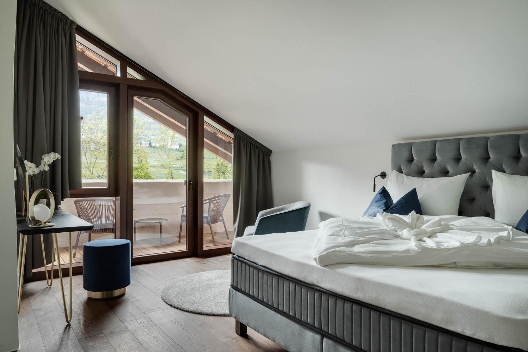 Ansitz Battisti Suites (Adults Only) Caldaro Room photo