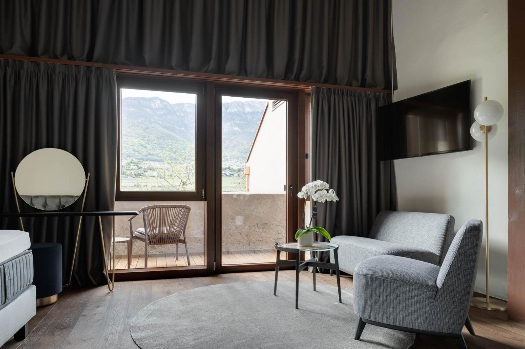 Ansitz Battisti Suites (Adults Only) Caldaro Room photo
